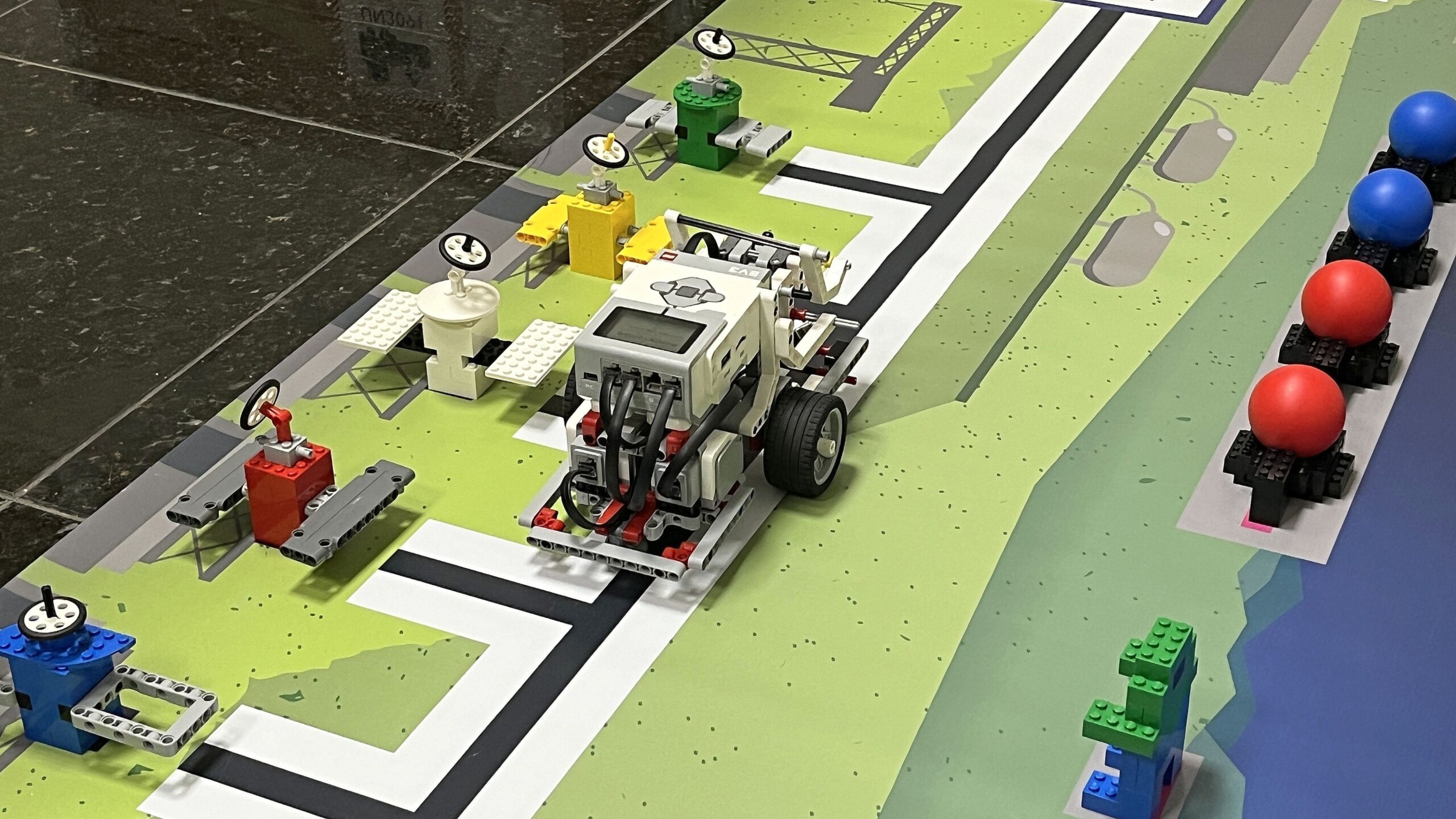 Olimpíada Mundial de Robótica agita Arena Jaraguá no fim de semana