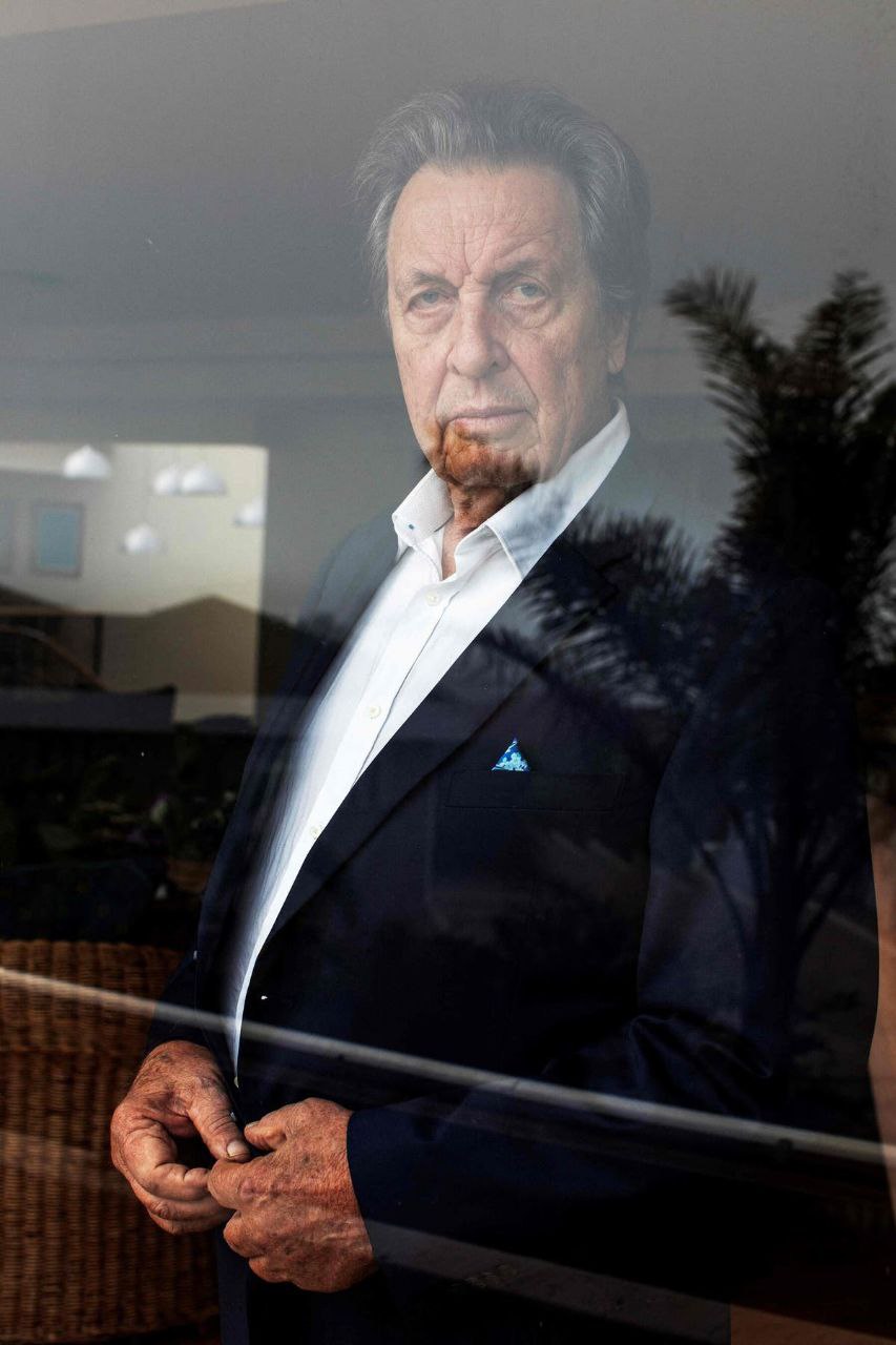 Pai de Elon Musk é acusado de abuso sexual infantil