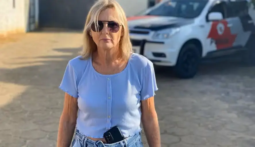 Quem é Dominique Cristina Scharf, a maior estelionatária do Brasil que saiu da prisão após 32 anos.