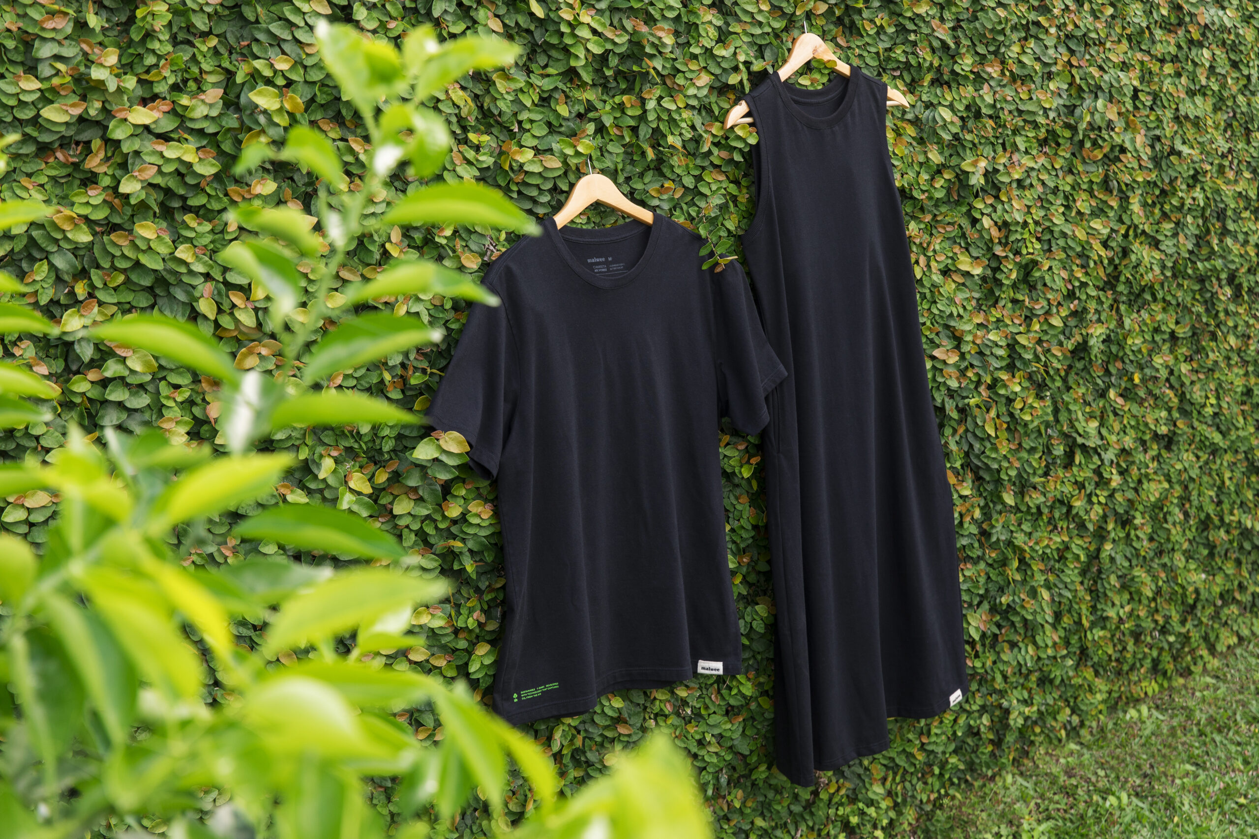 Camiseta que captura CO2 do ambiente e o elimina na lavagem é lançada por marca de Jaraguá do Sul