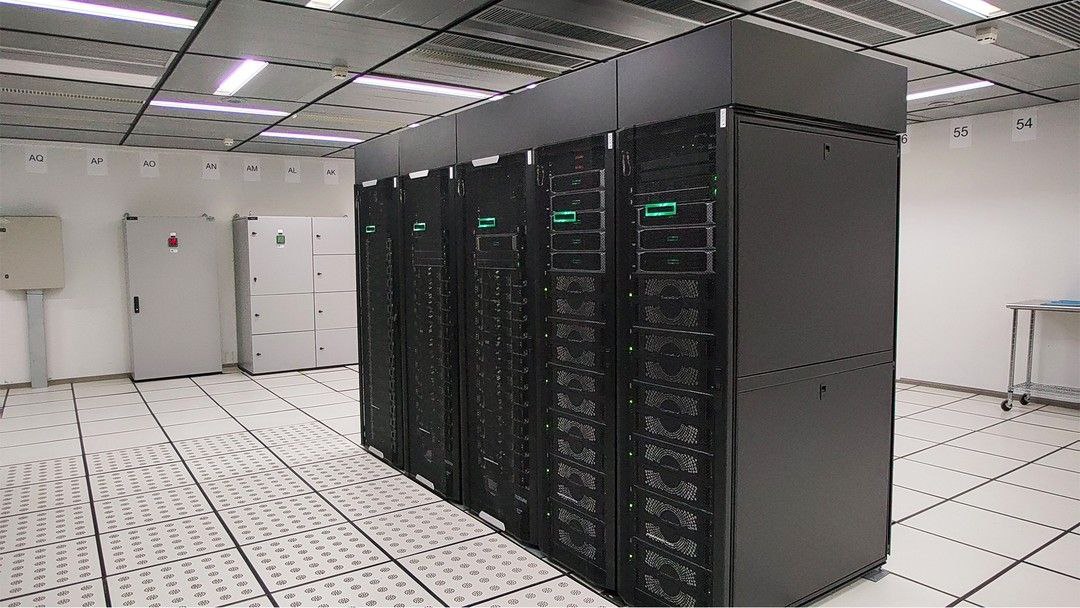 Novo supercomputador pode revolucionar previsões de tempo e alertas de desastres no Brasil