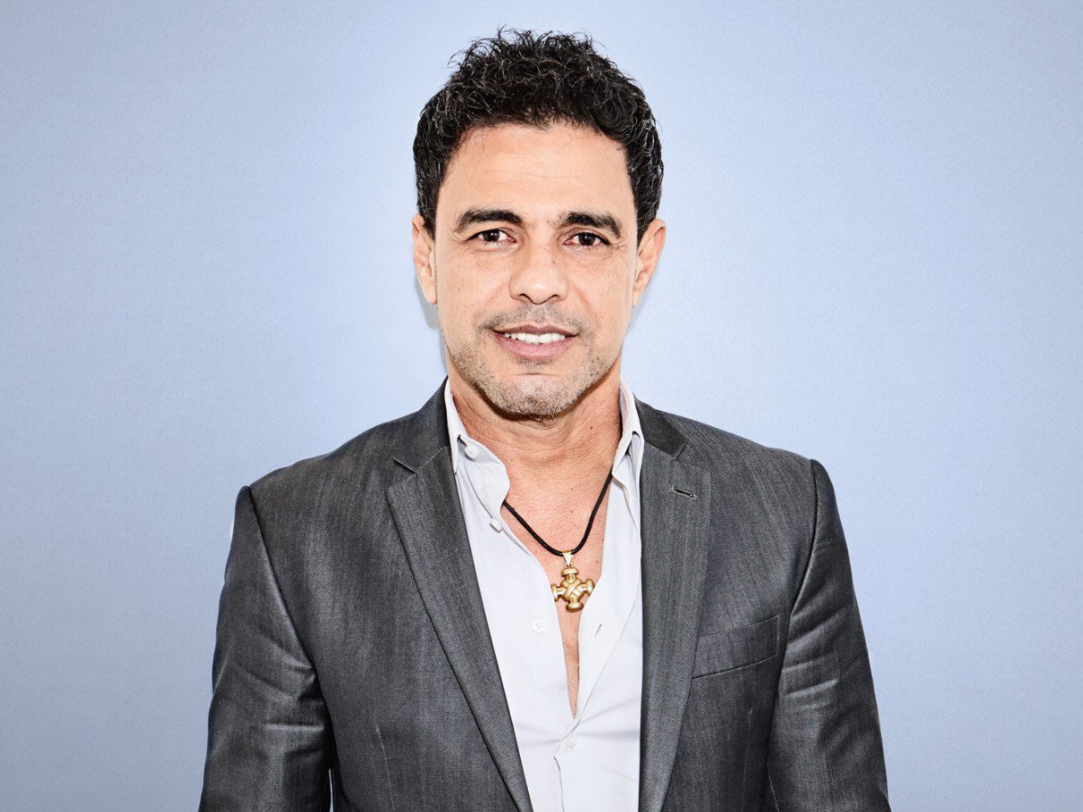 Zezé Di Camargo pede desculpas a família Abravanel