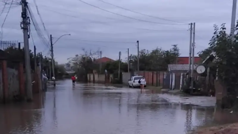 Dezembro terá chuvas acima da média em várias regiões do país