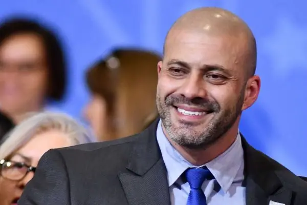 Daniel Silveira está de novo amor