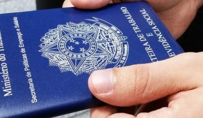 Fim do prazo: segunda parcela do 13º salário será depositada até amanhã