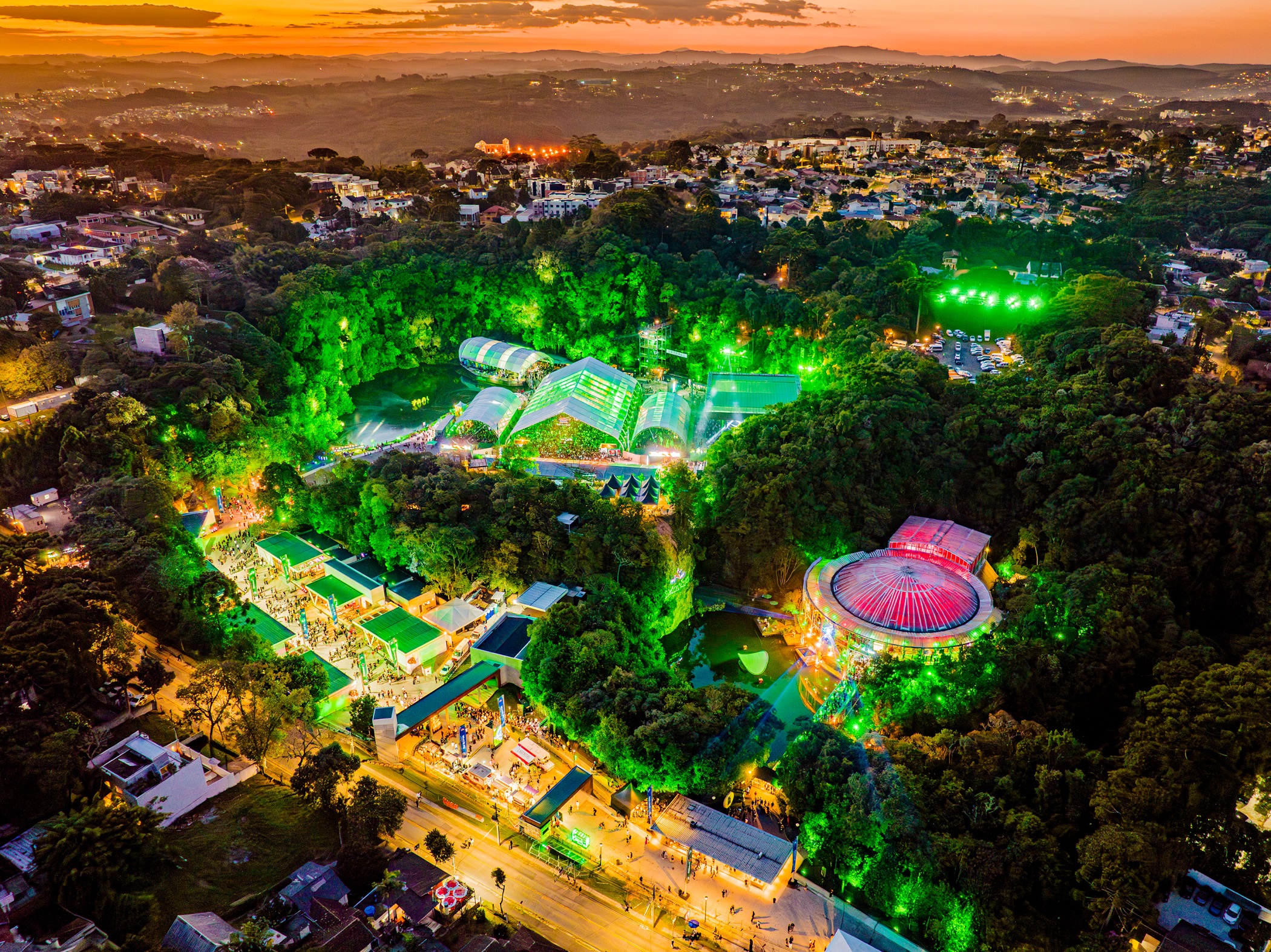 7 festivais de música eletrônica no Brasil para não perder em 2026